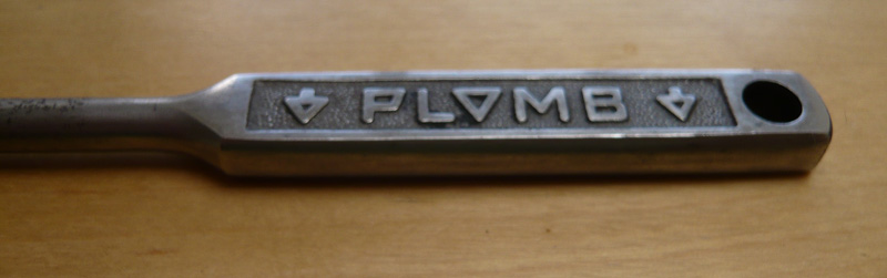 Plomb_CustomFlexHead_handleCU-rev.jpg